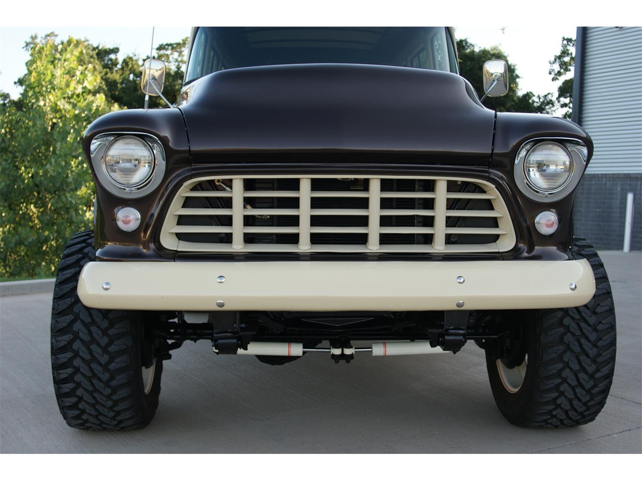Chevrolet-Suburban-1955-Brown-Tan-25