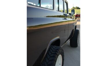 Chevrolet-Suburban-1955-Brown-Tan-29