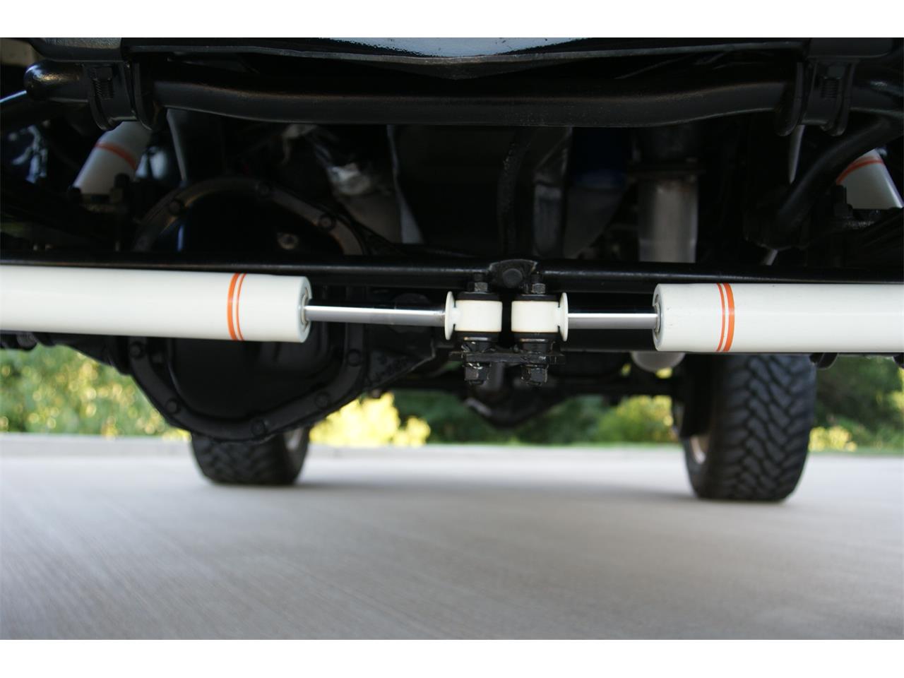 Chevrolet-Suburban-1955-Brown-Tan-39