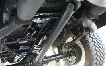 Chevrolet-Suburban-1955-Brown-Tan-50