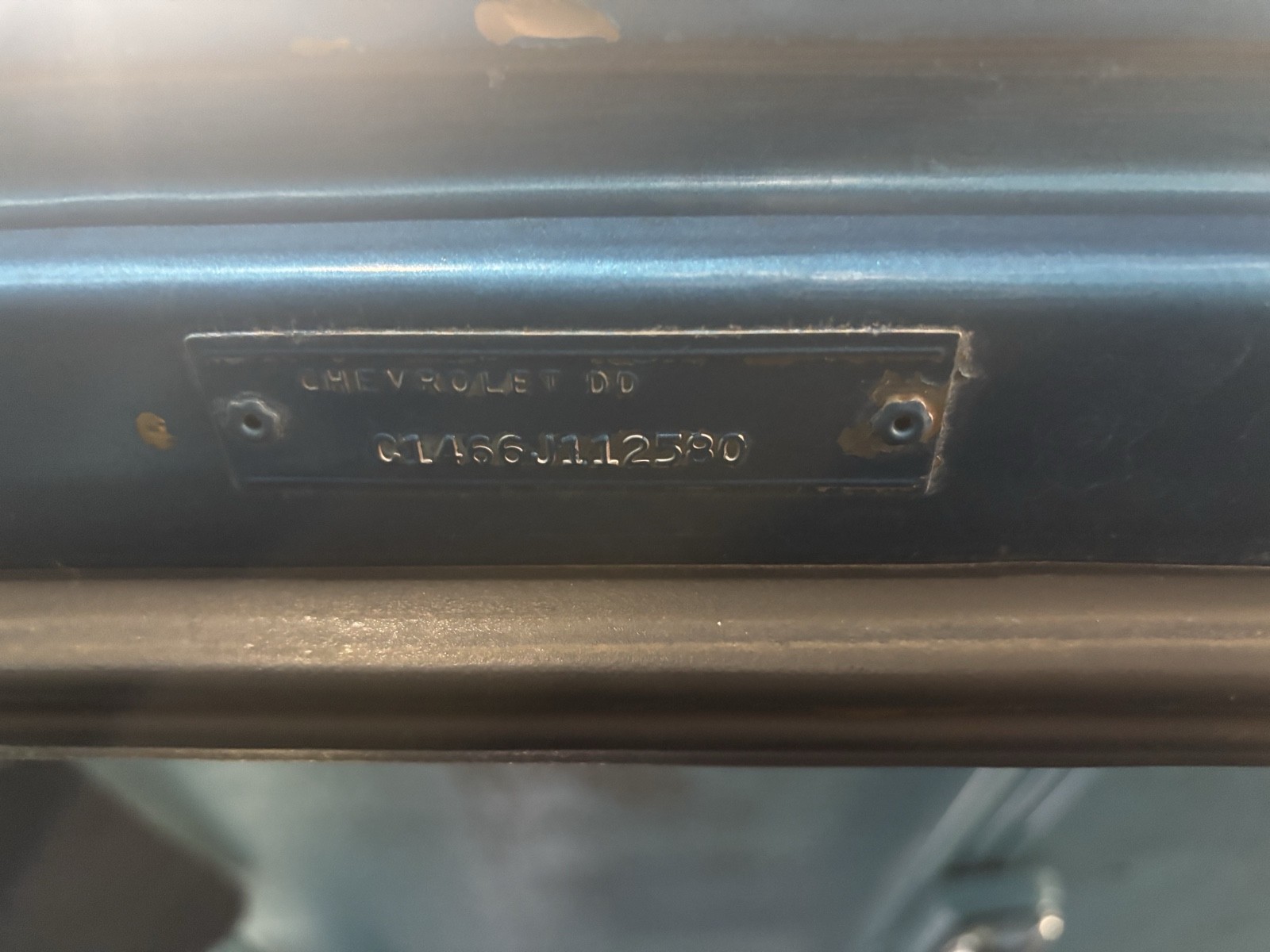 Chevrolet-Suburban-1965-SUV-23