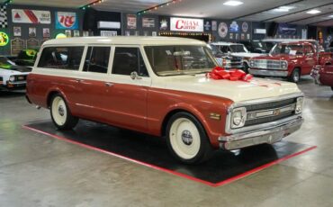 Chevrolet-Suburban-1969-Copper-Beige-11