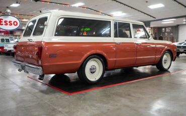Chevrolet-Suburban-1969-Copper-Beige-28