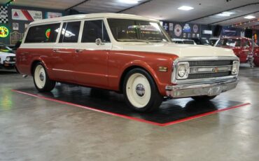 Chevrolet-Suburban-1969-Copper-Beige-30