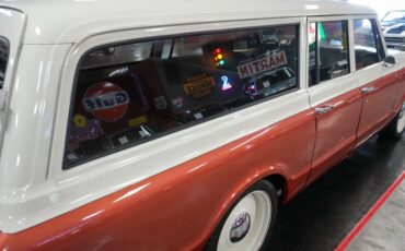 Chevrolet-Suburban-1969-Copper-Beige-37