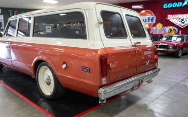 Chevrolet-Suburban-1969-Copper-Beige-42