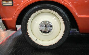 Chevrolet-Suburban-1969-Copper-Beige-44