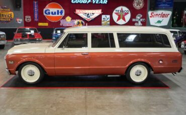 Chevrolet-Suburban-1969-Copper-Beige-46