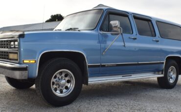 Chevrolet-Suburban-1989-SUV-5