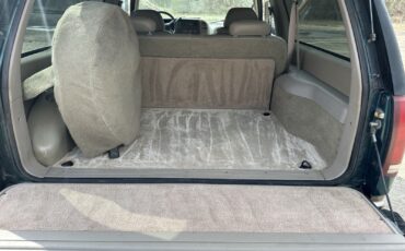 Chevrolet-Tahoe-1996-18