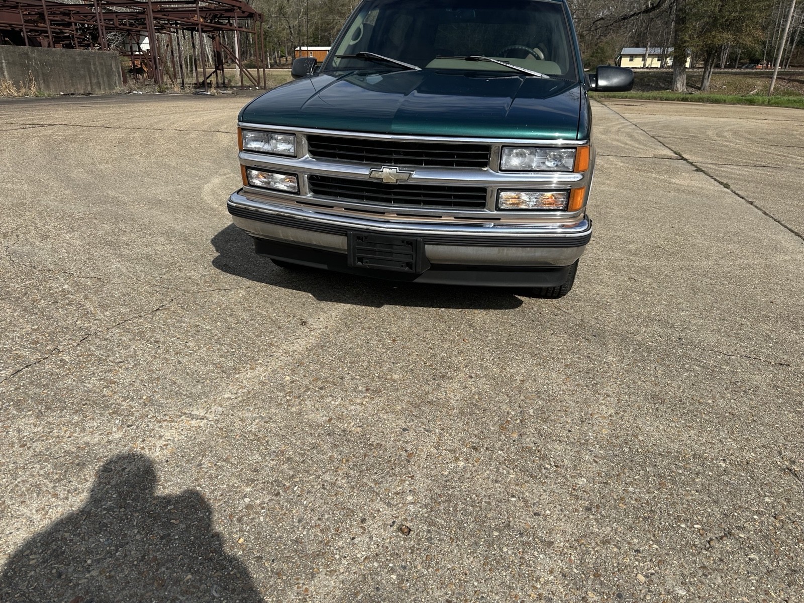 Chevrolet-Tahoe-1996-2