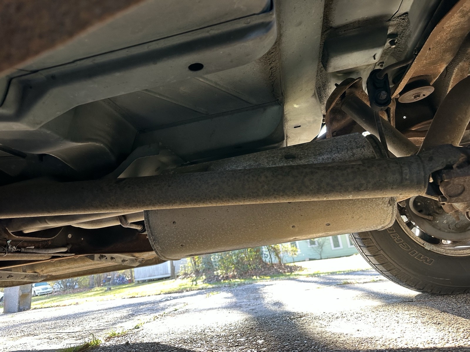 Chevrolet-Tahoe-1996-34