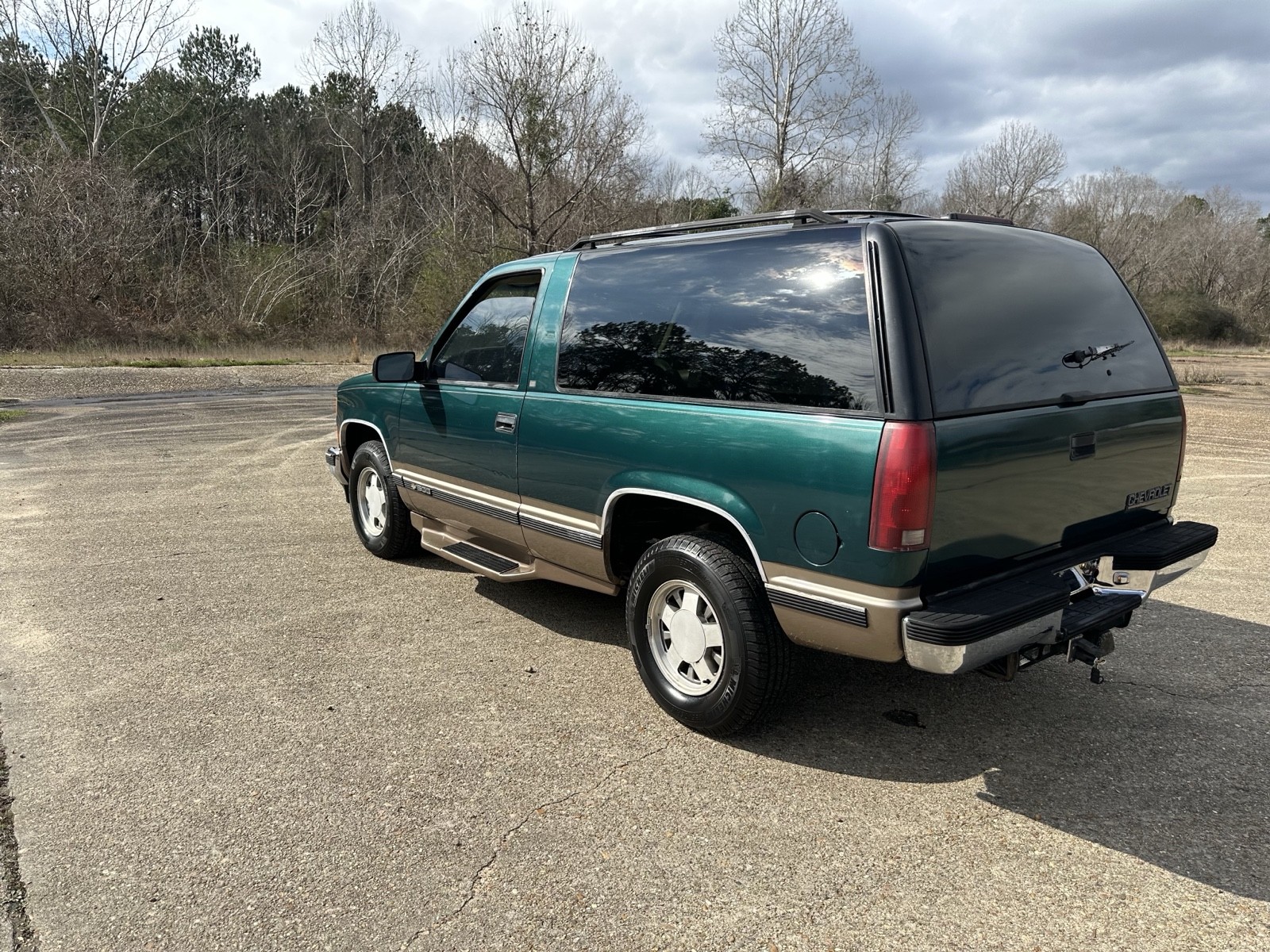 Chevrolet-Tahoe-1996-7