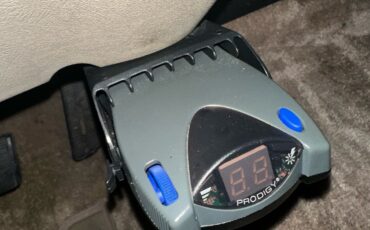 Chevrolet-Tahoe-1996-9