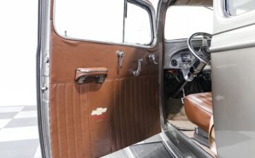 Chevrolet-Tudor-1934-Sedan-10