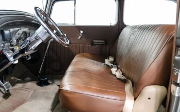 Chevrolet-Tudor-1934-Sedan-11