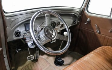 Chevrolet-Tudor-1934-Sedan-12