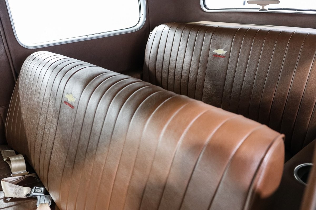 Chevrolet-Tudor-1934-Sedan-13