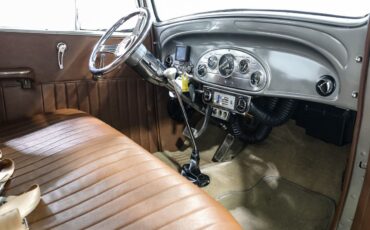 Chevrolet-Tudor-1934-Sedan-15