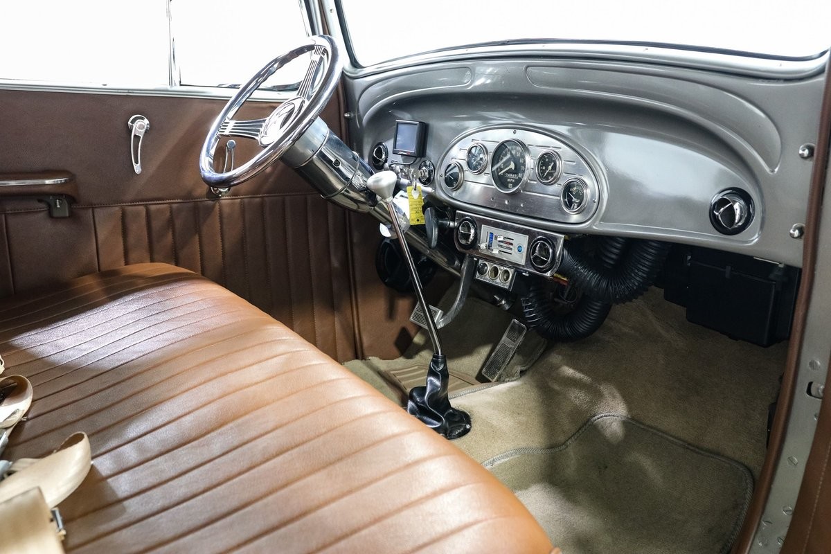 Chevrolet-Tudor-1934-Sedan-15