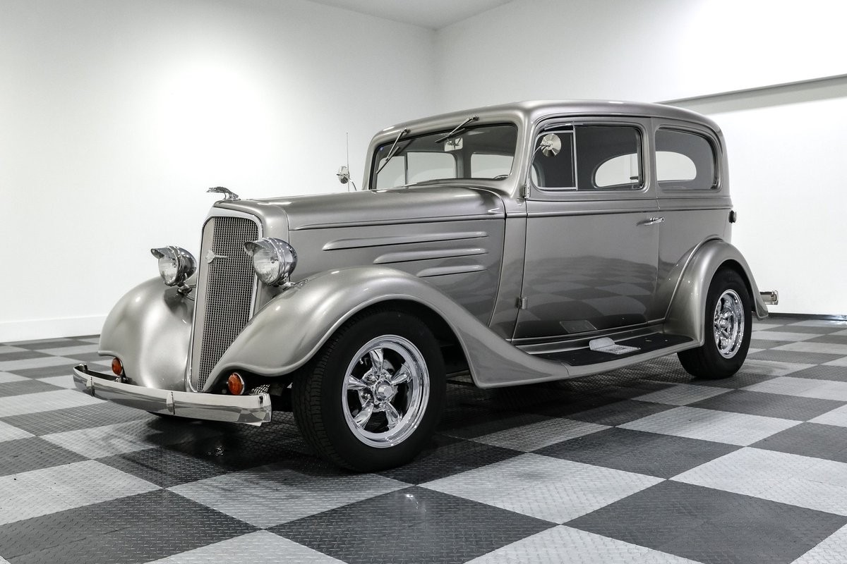 Chevrolet-Tudor-1934-Sedan-2