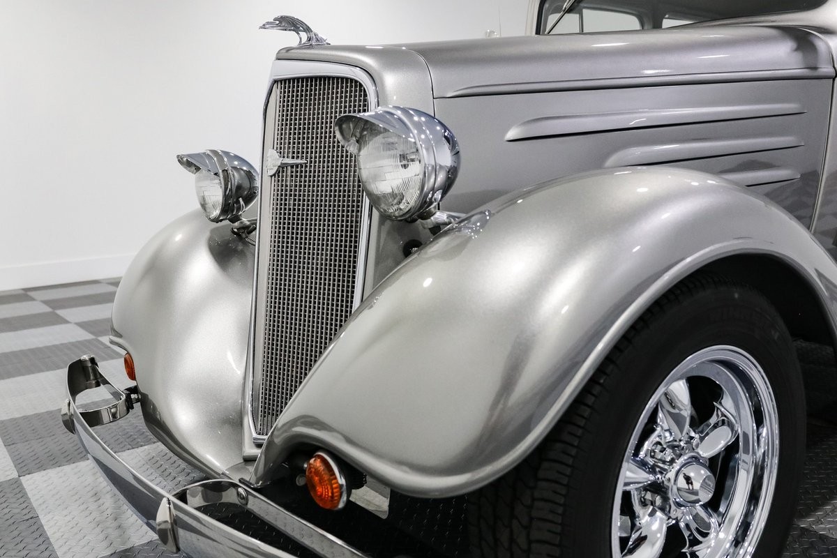 Chevrolet-Tudor-1934-Sedan-20