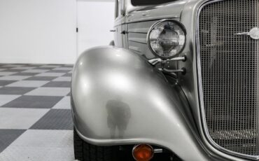 Chevrolet-Tudor-1934-Sedan-22