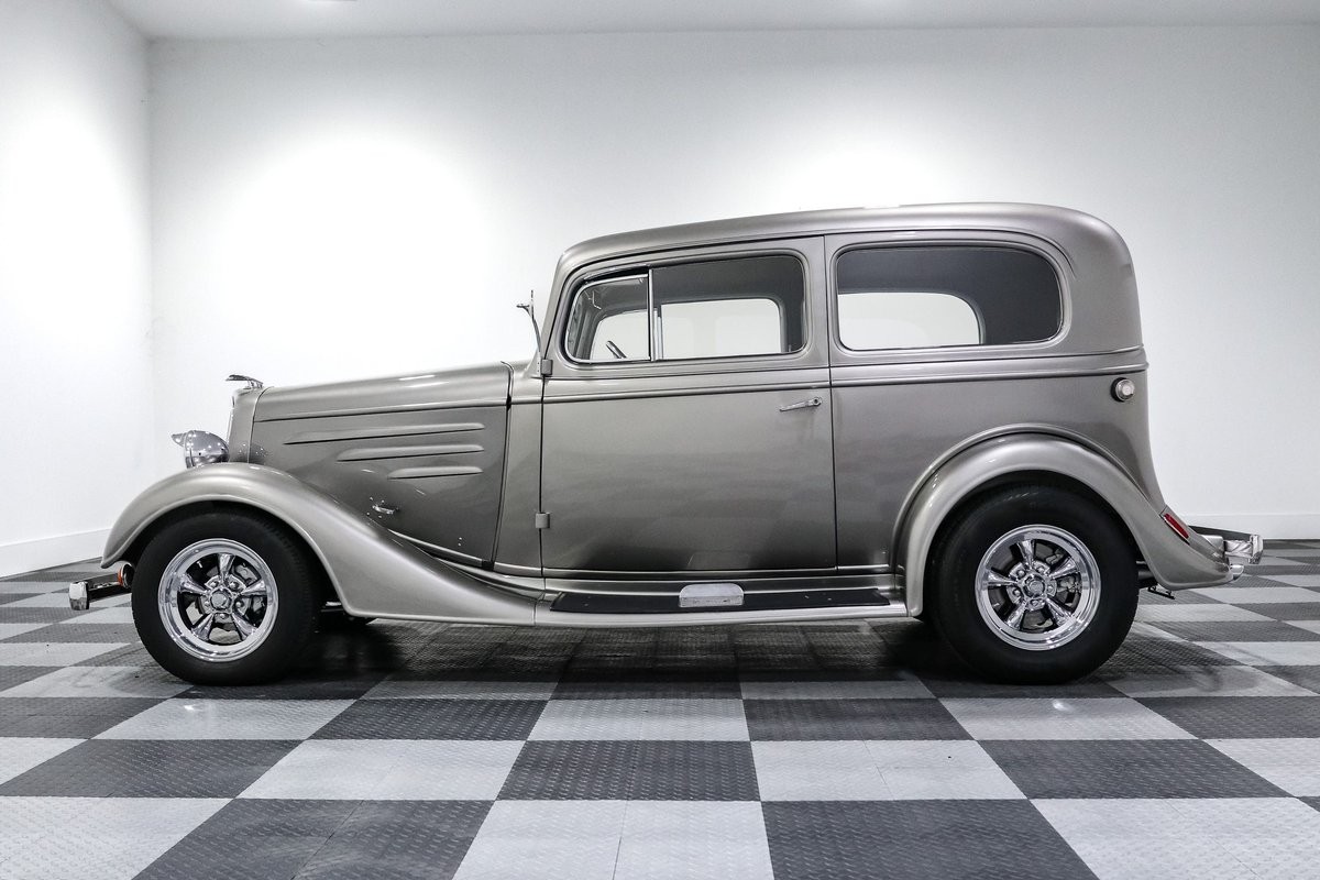Chevrolet-Tudor-1934-Sedan-3