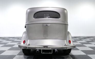 Chevrolet-Tudor-1934-Sedan-5