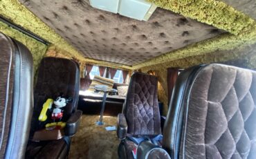 Chevrolet-Van-1979-11