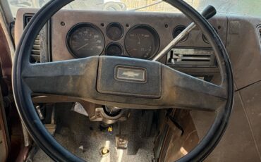 Chevrolet-Van-1980-13