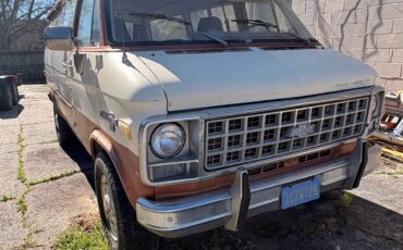 Chevrolet-Van-1980-2