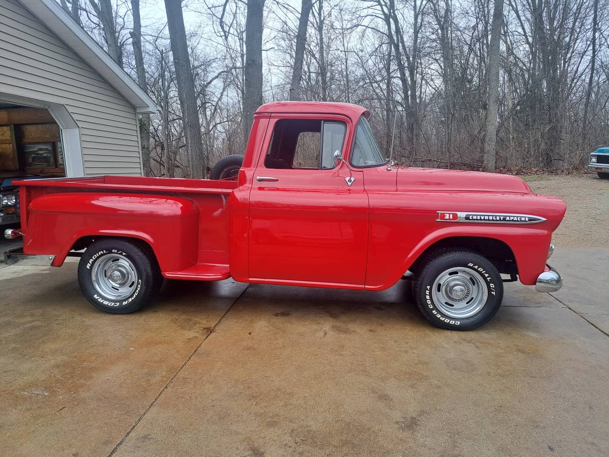 Chevrolet-apache-10-1959-15