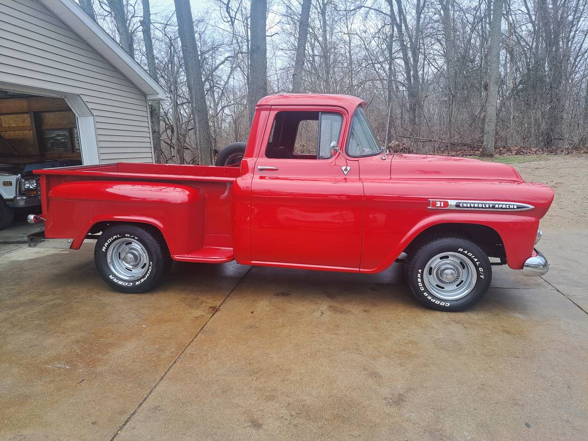 Chevrolet-apache-10-1959-4