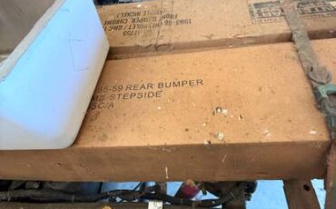 Chevrolet-apache-1959-white-5