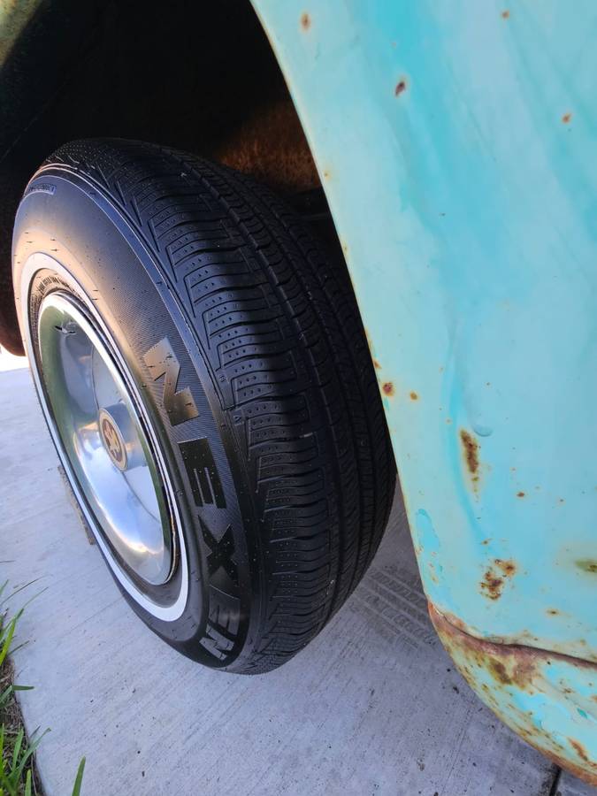 Chevrolet-apache-1960-blue-4