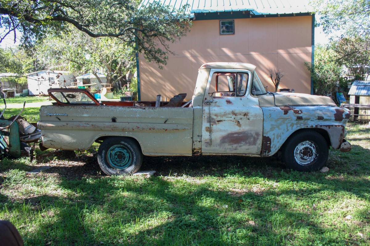Chevrolet-apache-fleetside-1959-custom-2