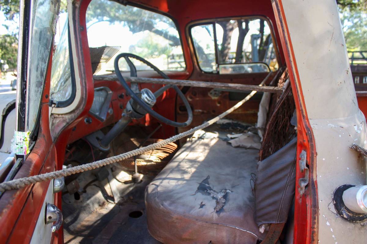 Chevrolet-apache-fleetside-1959-custom-3
