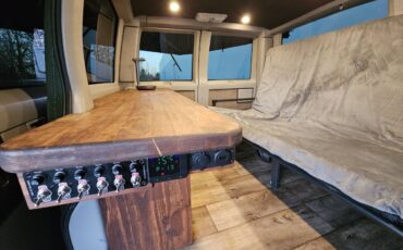 Chevrolet-astro-1995-green-19