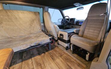 Chevrolet-astro-1995-green-3