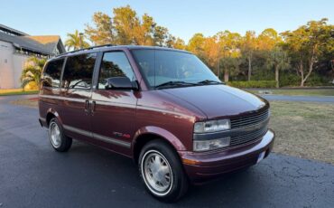Chevrolet-astro-van-1996-purple-23