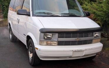 Chevrolet-astro-van-1996-white-6