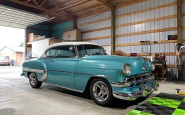 Chevrolet-bel-air-1954-blue-3