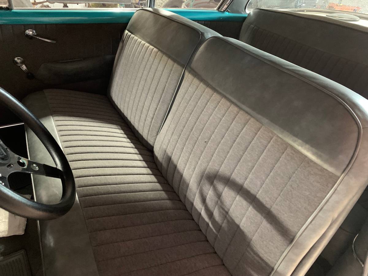 Chevrolet-bel-air-1954-blue-7