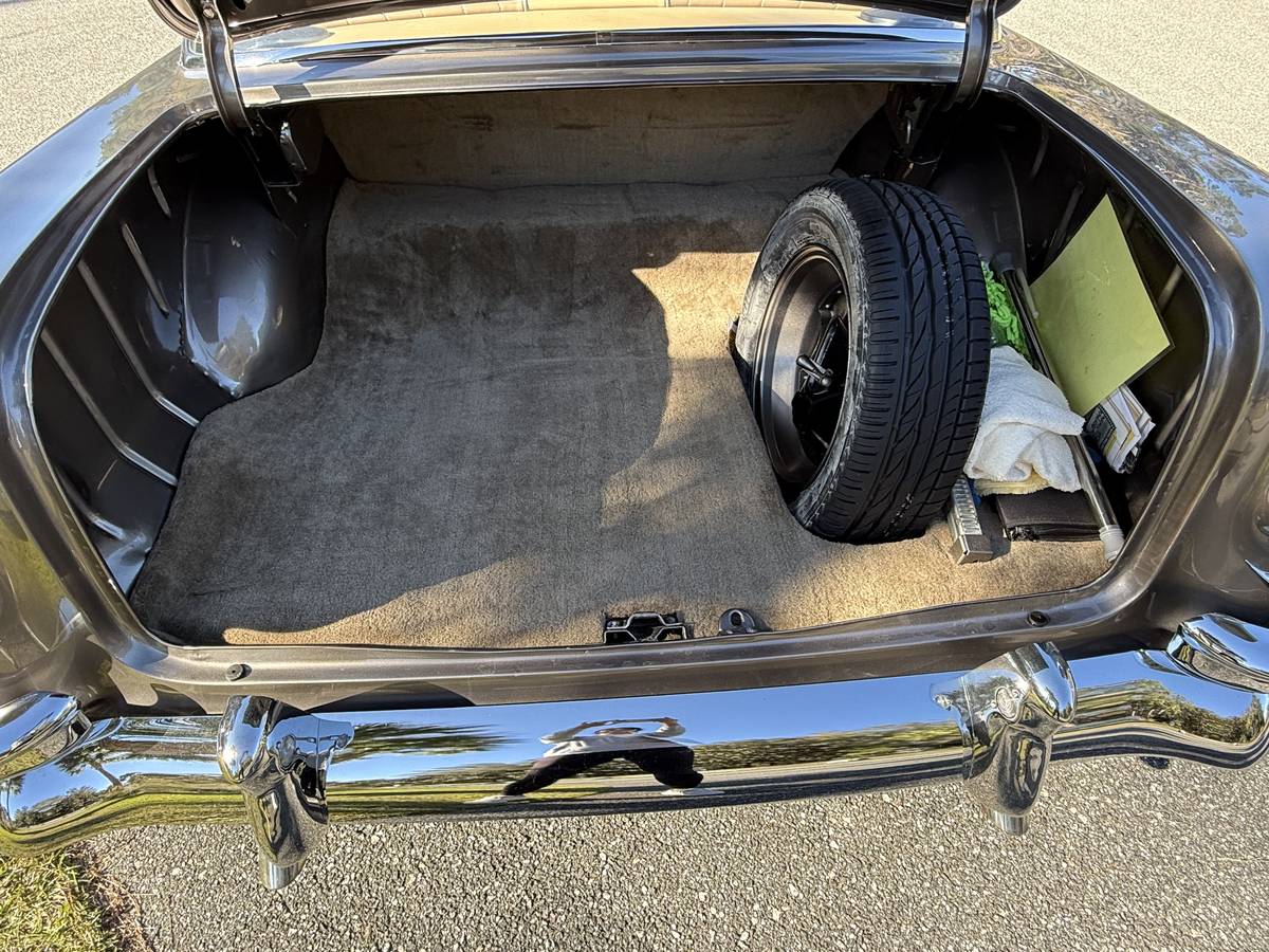 Chevrolet-bel-air-1955-custom-11