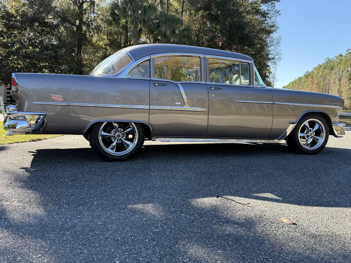 Chevrolet-bel-air-1955-custom-3
