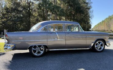 Chevrolet-bel-air-1955-custom-4