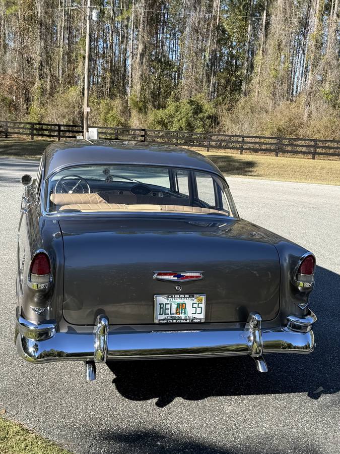 Chevrolet-bel-air-1955-custom-5