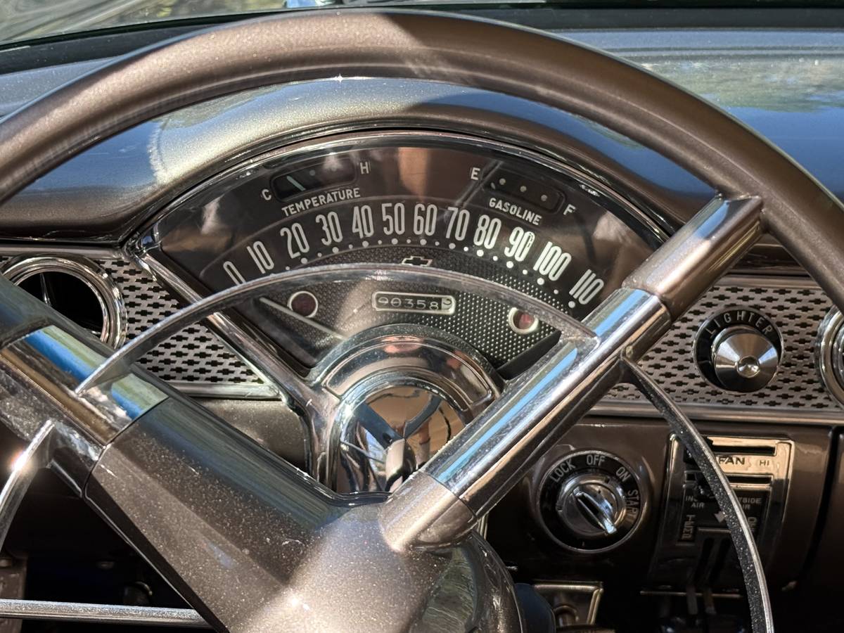 Chevrolet-bel-air-1955-custom-8