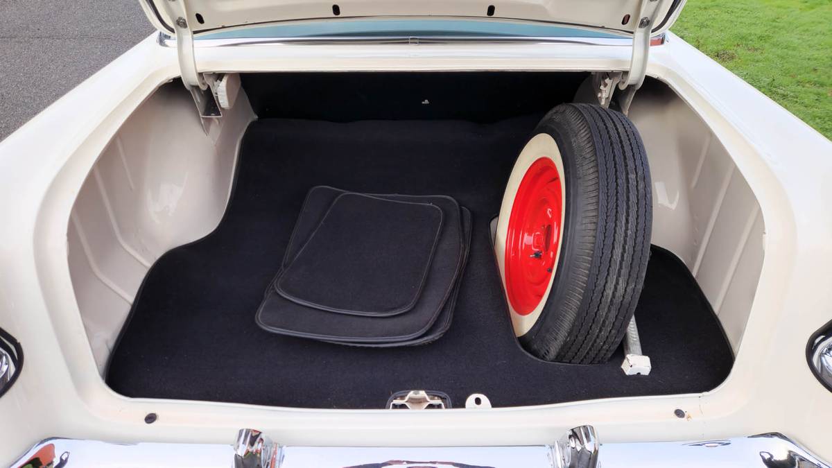 Chevrolet-bel-air-1956-19